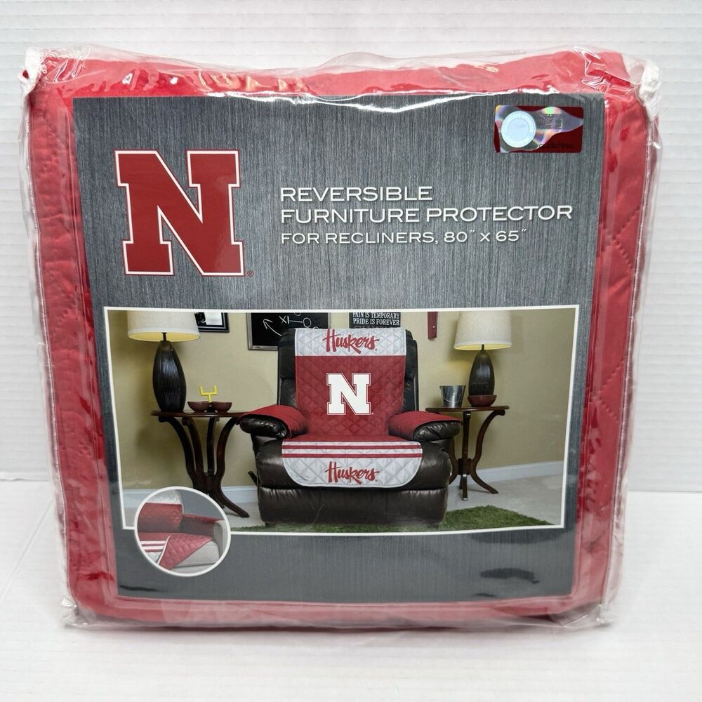 Nebraska Huskers Recliner Furniture Protector Cover 80" x 65" NEW OPEN PACKAGE